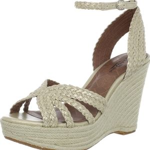 NWOB Lucky Brand Lainey Wedge Sandal size 9.5